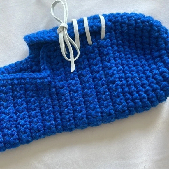Kids  Custom Knit Hat and Booties - Picture 3 of 7
